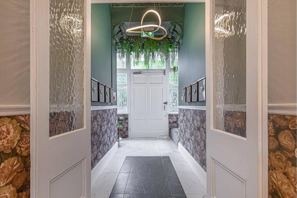 Stylish Hyde Park Home By Tube Stations With Elevator London Kültér fotó
